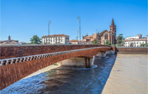 Awesome Apartment In Verona With Wifi